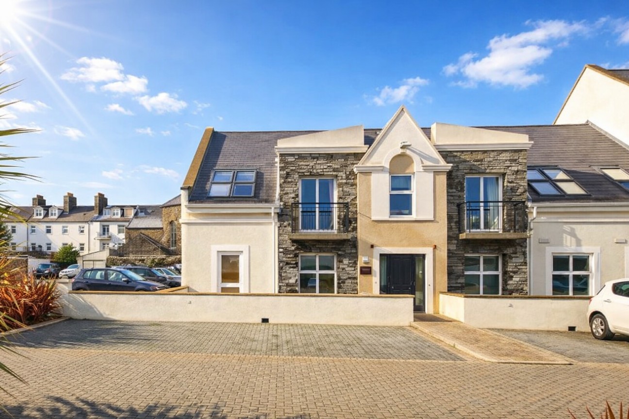 3 Castle Court Apartments, Farrants Way, Castletown, IM9 1PE. - Photo 1 of 9