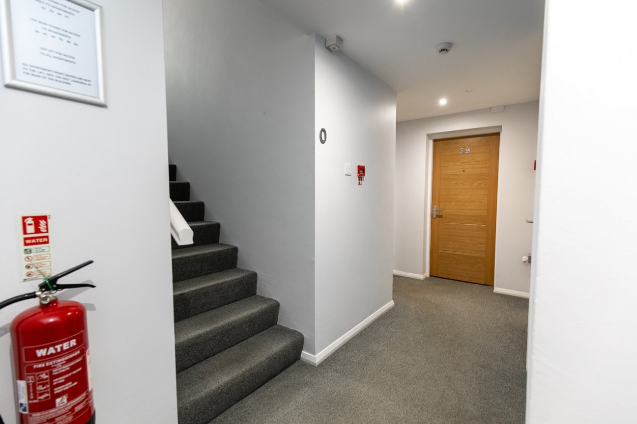 31 Piccadilly Court, Queens Promenade, Douglas, IM2 4NS. - Photo 5 of 15