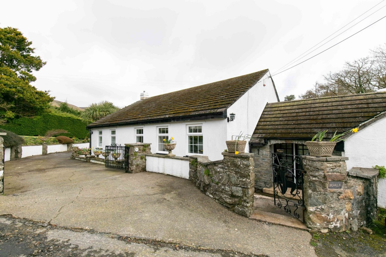 Valhalla, Agneash, Isle of Man, IM4 7NP, Laxey. - Photo 3 of 27