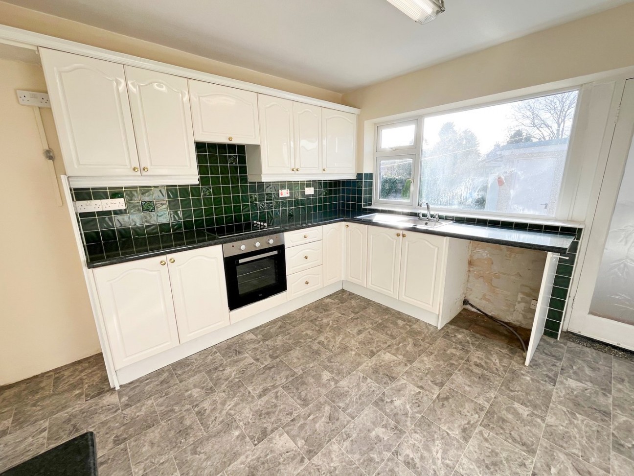 25, Cooil Breryk, Ramsey, IM8 3HL. - Photo 3 of 14