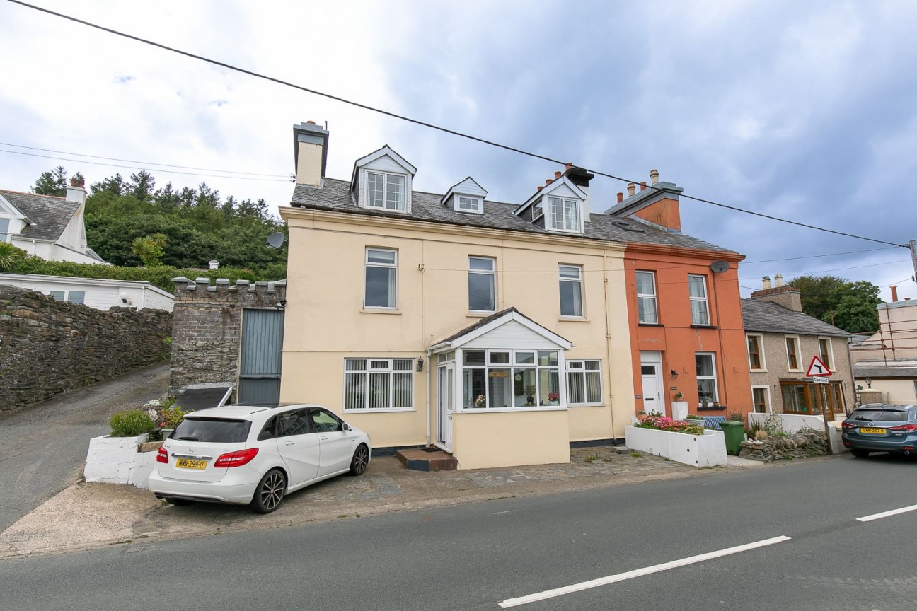 Bay View, South Cape, Laxey, Isle of Man, IM4 7HZ. - Photo 1 of 33