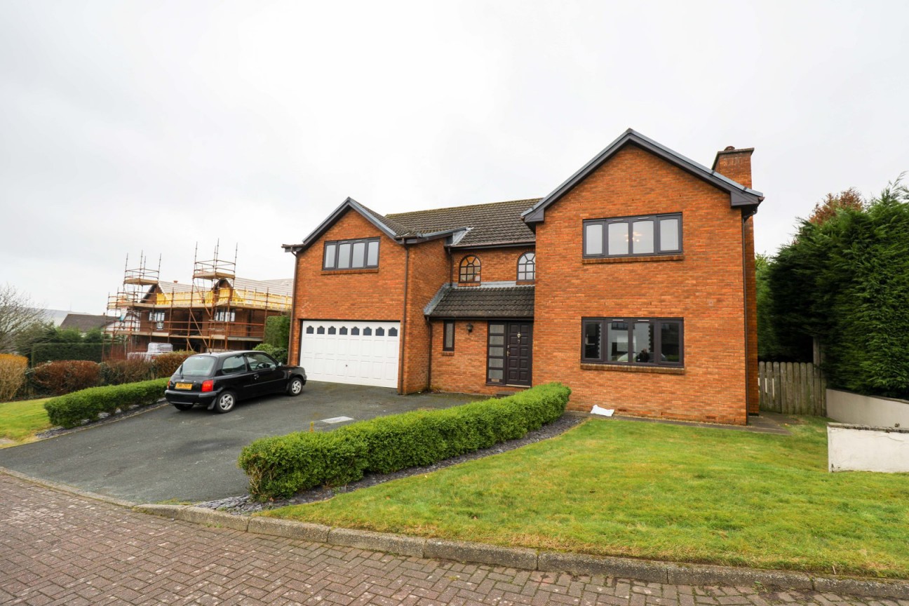 7, The Meadows, Douglas, IM2 1NQ. - Photo 1 of 23