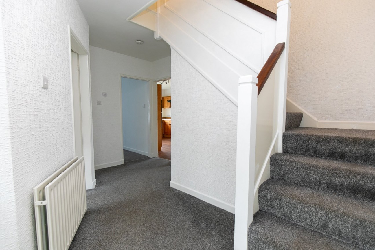 38, Ballaughton Manor Hill, Isle of Man, IM2 1NU, Braddan. - Photo 2 of 23