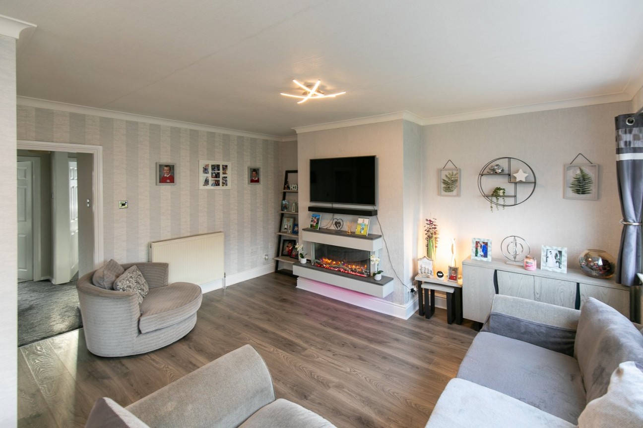 4, Greenlands Avenue, Ramsey, Isle of Man, IM8 2PP. - Photo 3 of 24