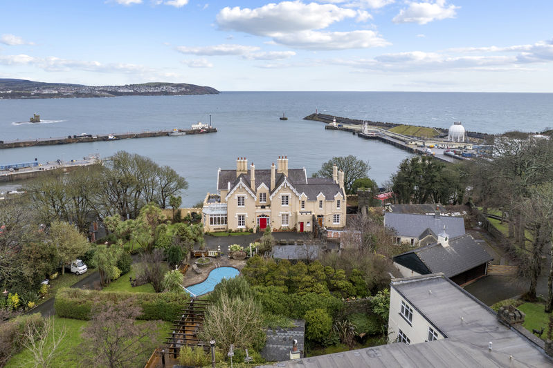 Ravenscliffe, Fort Anne Road, Douglas IM1 5BN. - Photo 3 of 59