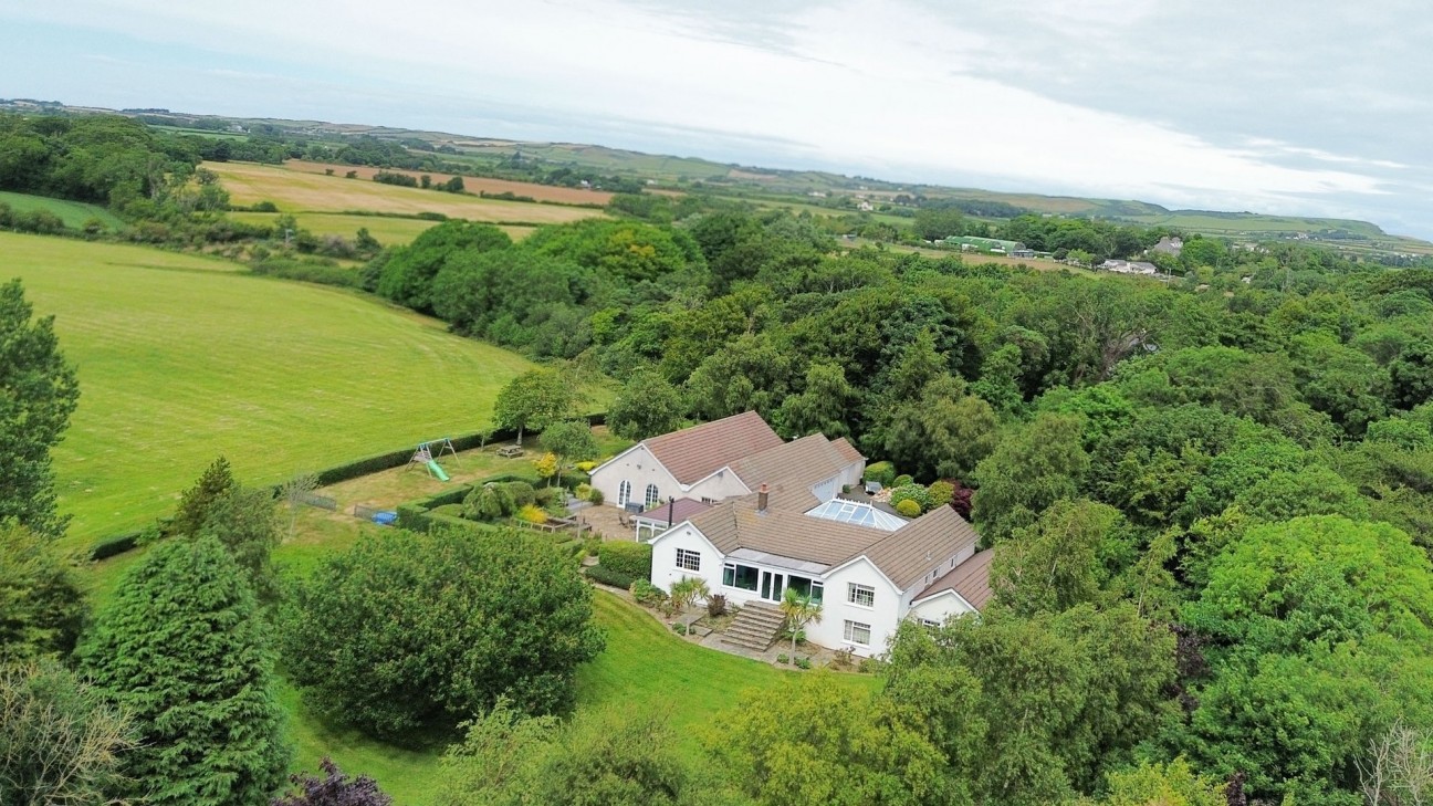 Ballanoa, Andreas Road, Ramsey, IM7 4EE. - Photo 1 of 46