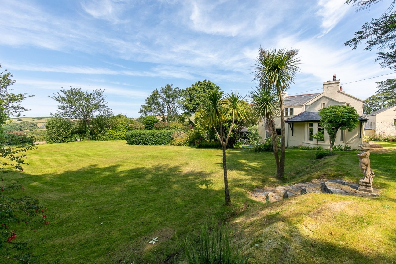 Thie Garey, Dreemskerry Hill, Ramsey, Maughold, IM7 1BE. - Photo 4 of 44
