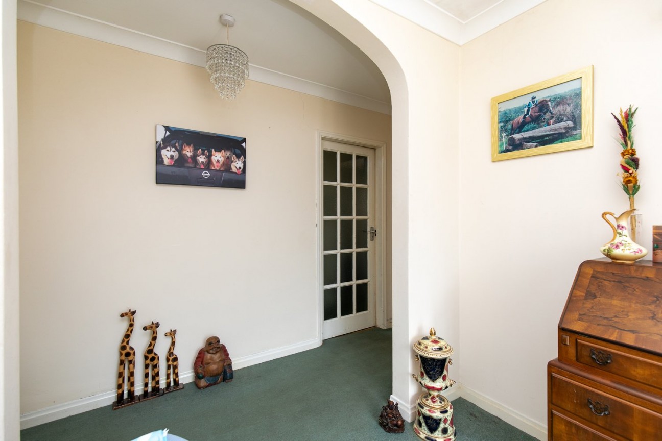 Inglemere, 2, Albany Road, Isle of Man, IM2 3AN, Douglas. - Photo 3 of 14