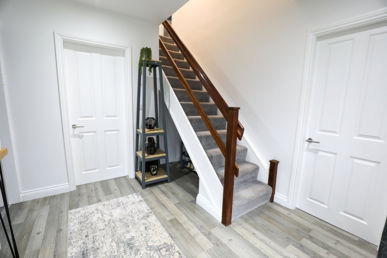 3, Mount View Close, Onchan, IM3 4BR. - Photo 2 of 24
