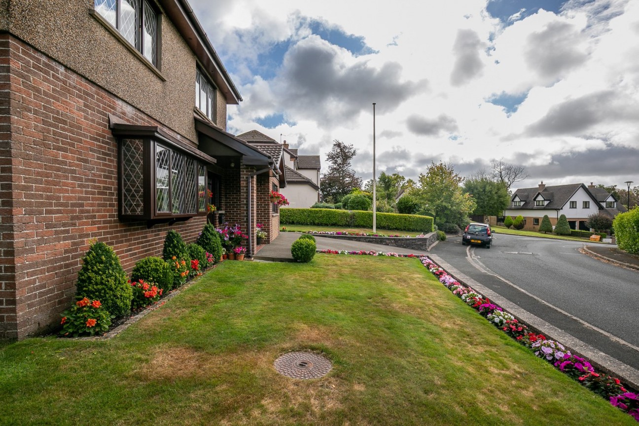 16, Park Close, Glen Vine, Isle of Man, IM4 4HB. - Photo 3 of 30