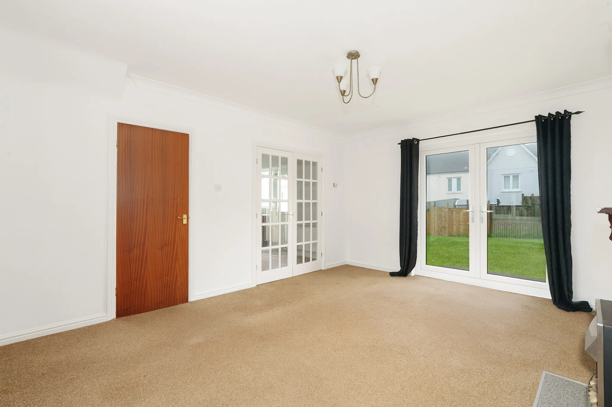 53 Lakeside Road, Douglas. - Photo 4 of 19