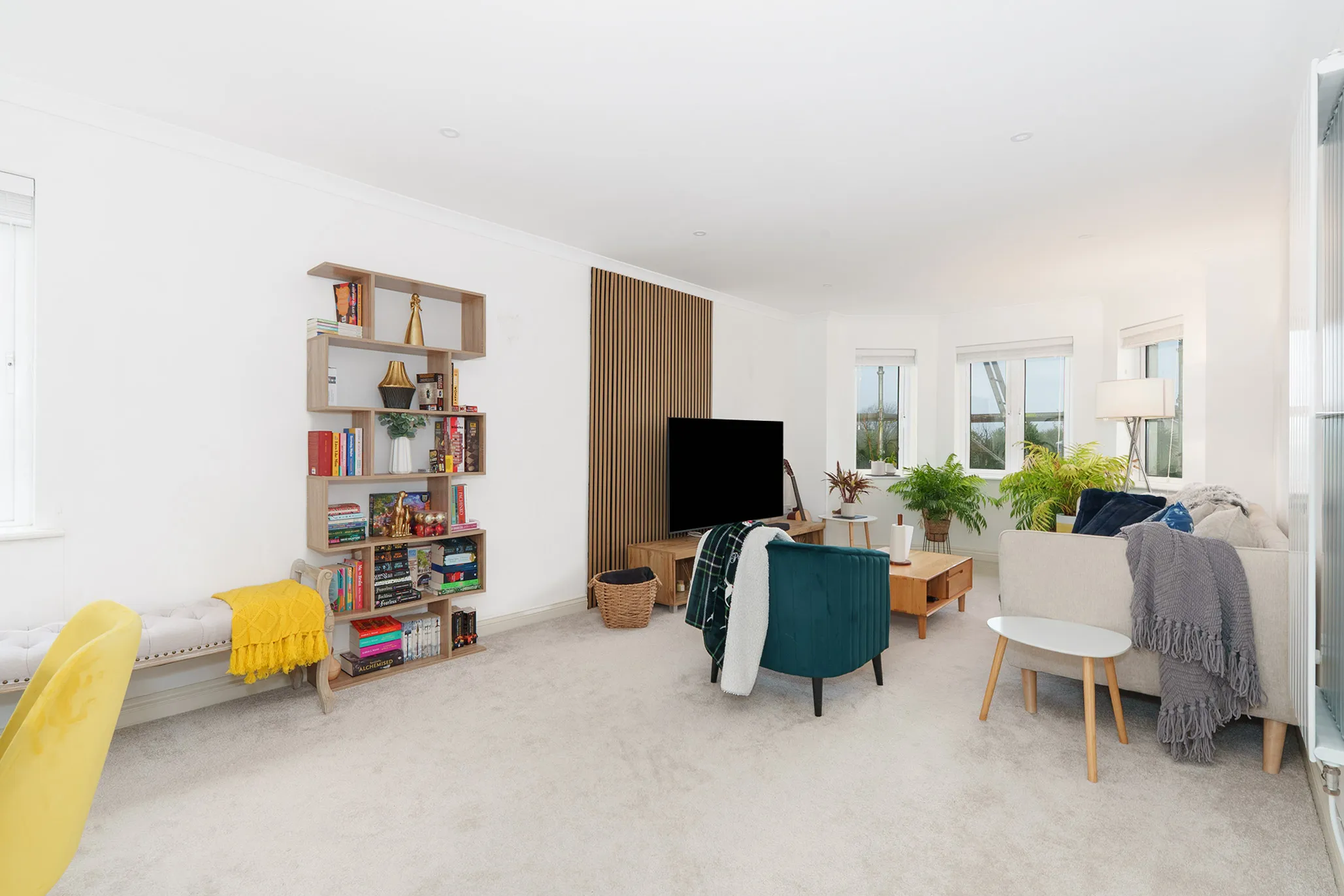 6 Falcon Cliff Place, Douglas. - Photo 3 of 13