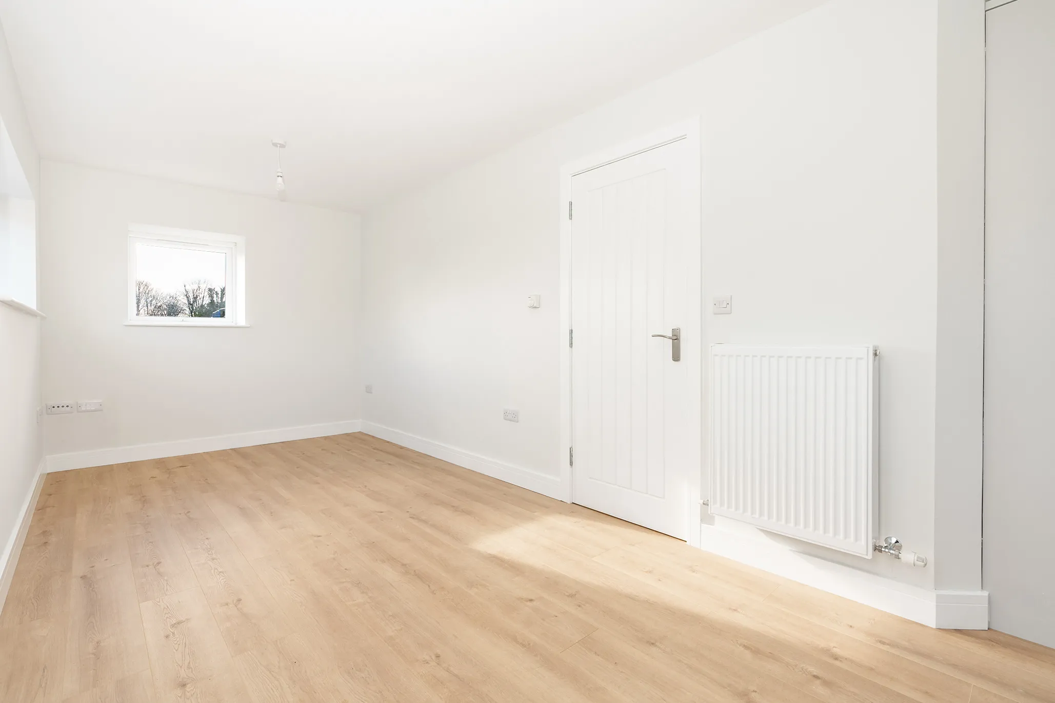 1 Stanley Court, Second Avenue, Onchan. - Photo 5 of 12