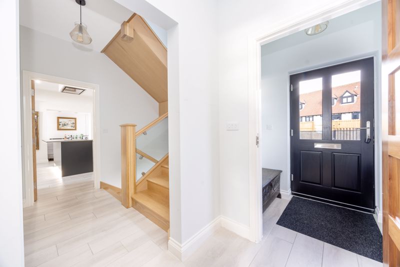 Arlington Lodge, Strathallan Road, Onchan IM3 1NN. - Photo 3 of 35