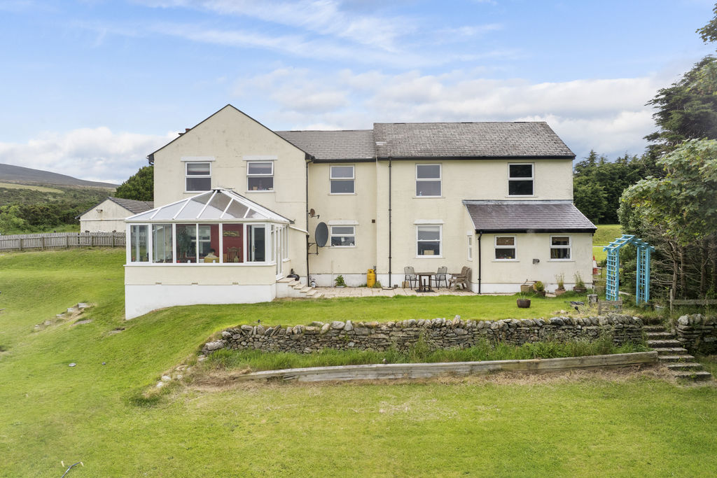 Old Clarum House, Ballaragh Road, Laxey IM4 7PL. - Photo 2 of 42