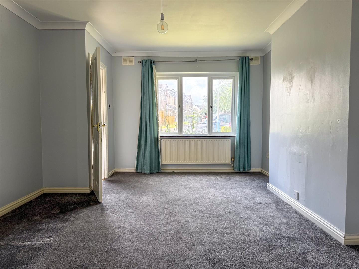 65 Governors Hill Douglas. - Photo 2 of 13