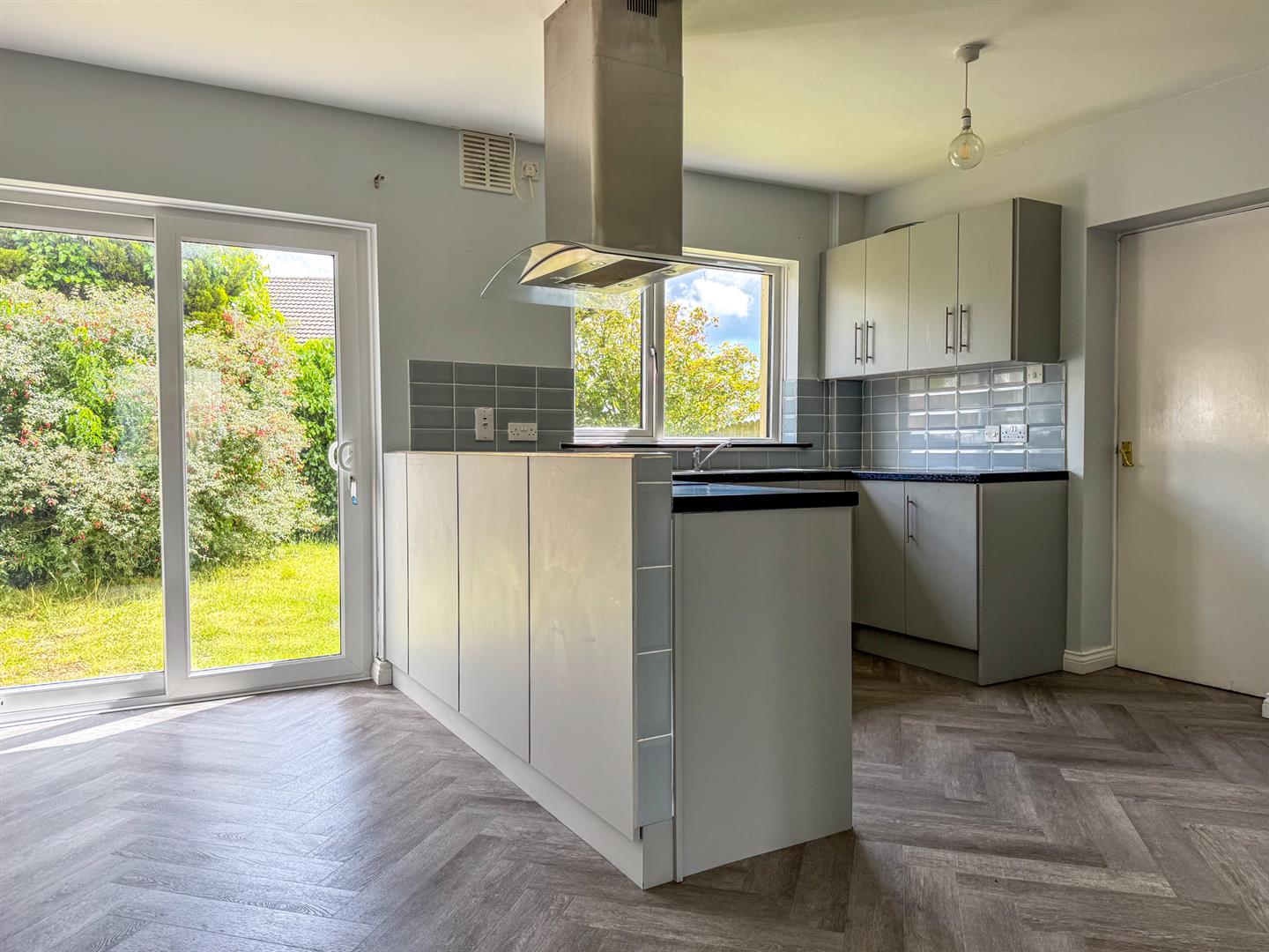 65 Governors Hill Douglas. - Photo 4 of 13