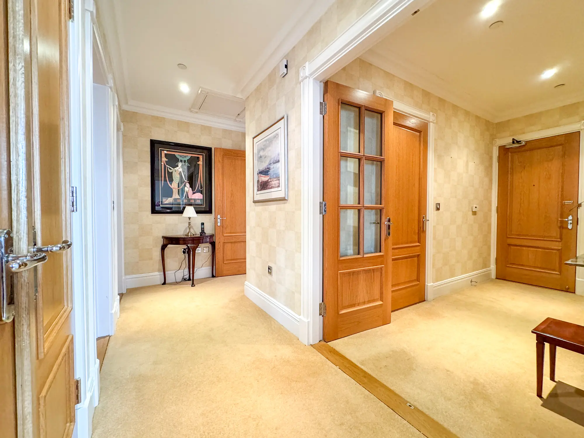 3 Majestic Apartments, King Edward Road, Onchan. - Photo 5 of 32