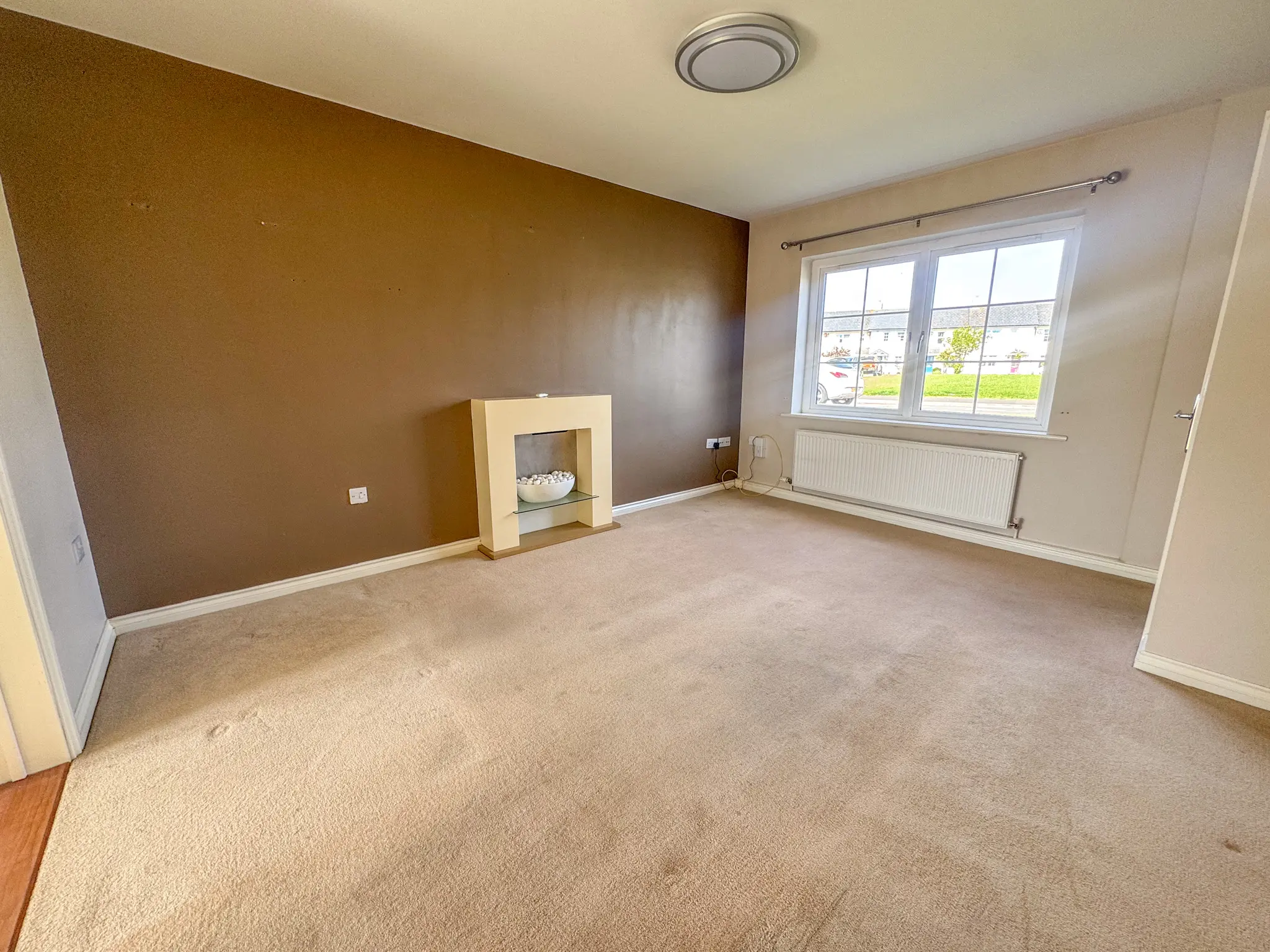 23 Raad Bridjeen, Peel. - Photo 1 of 13