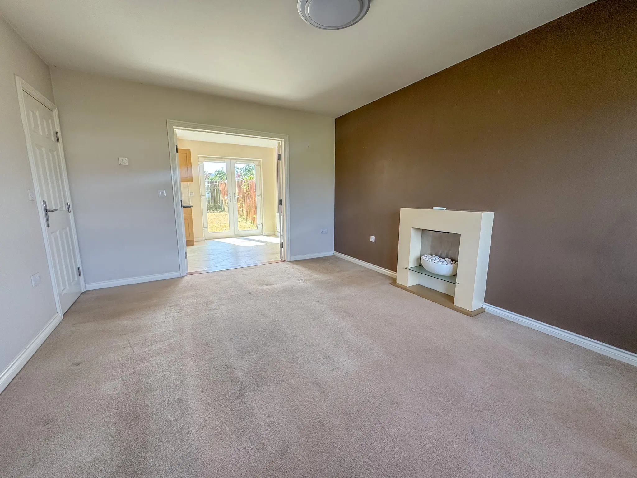 23 Raad Bridjeen, Peel. - Photo 2 of 13