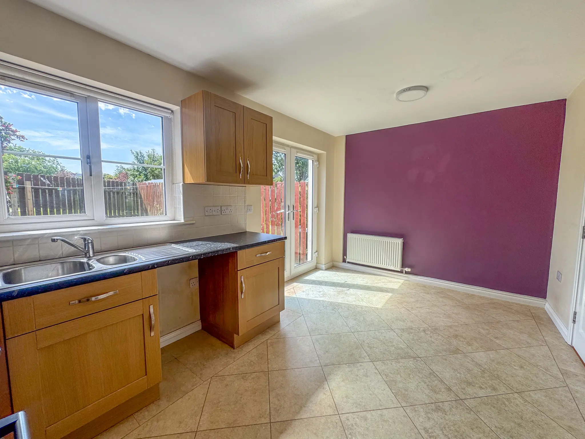 23 Raad Bridjeen, Peel. - Photo 3 of 13