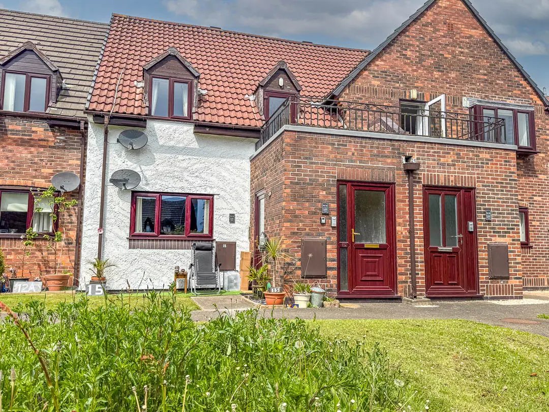16 Saddle Mews, Douglas.