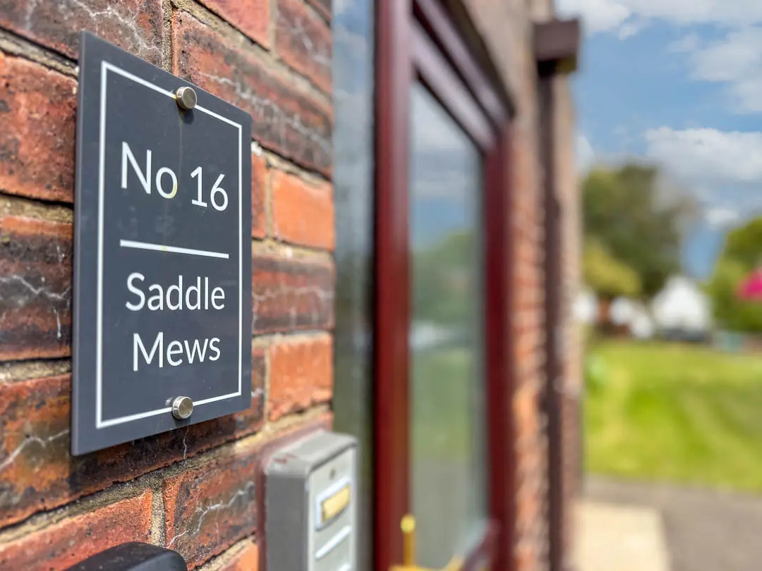 16 Saddle Mews, Douglas. - Photo 2 of 13