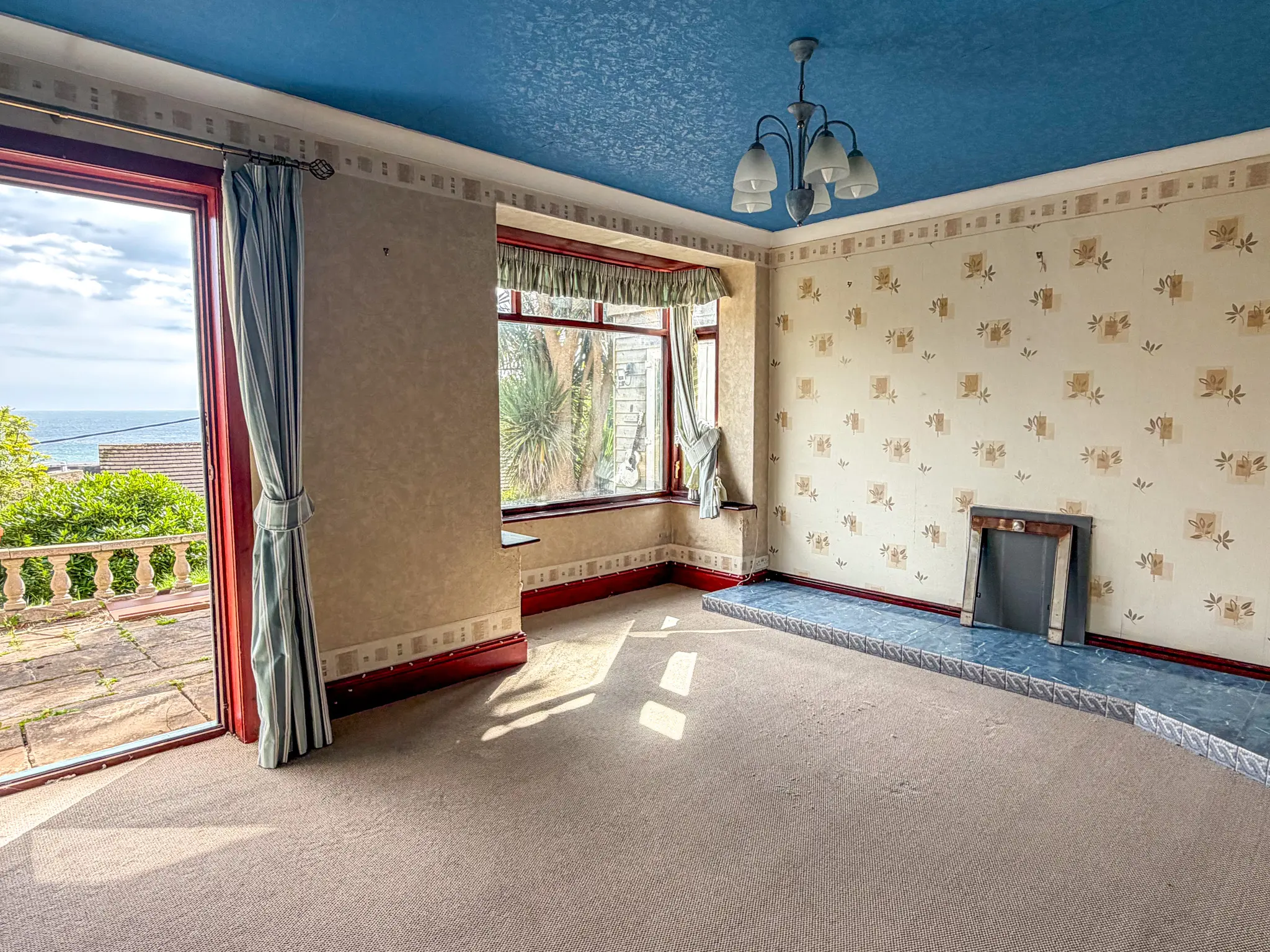 Narrowgate House, Old Laxey Hill, Laxey. - Photo 3 of 22