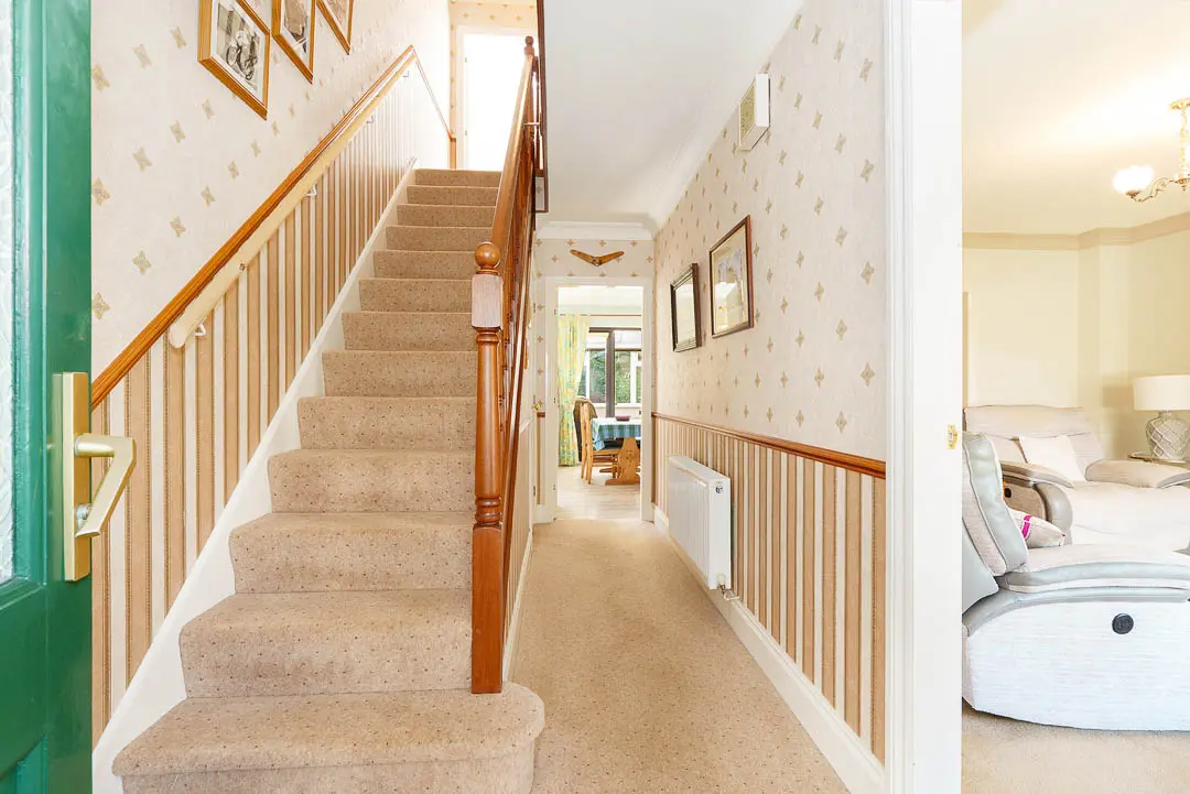 19 The Laurels, Douglas. - Photo 2 of 26