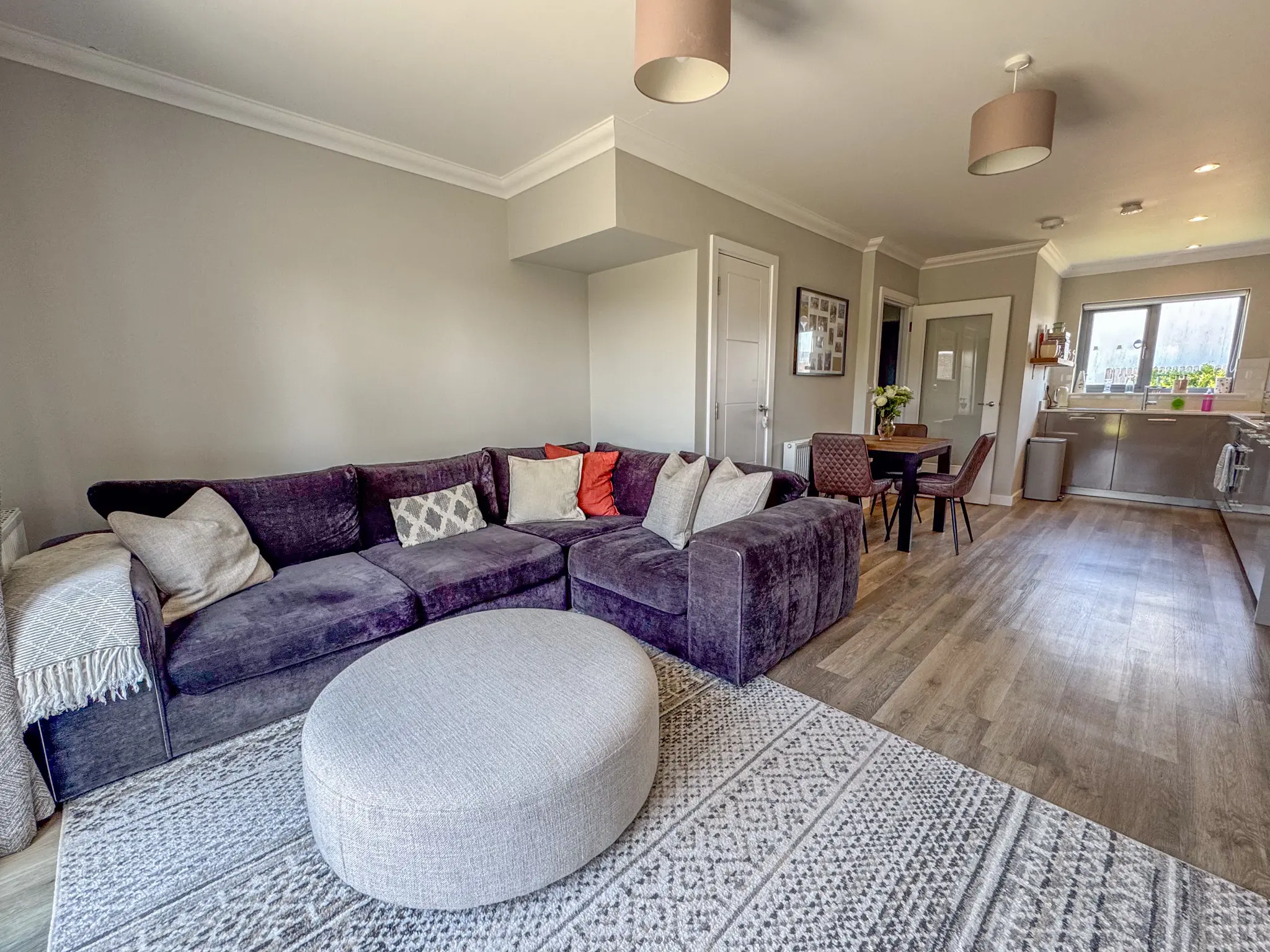 18 Oak Park, Peel. - Photo 4 of 17