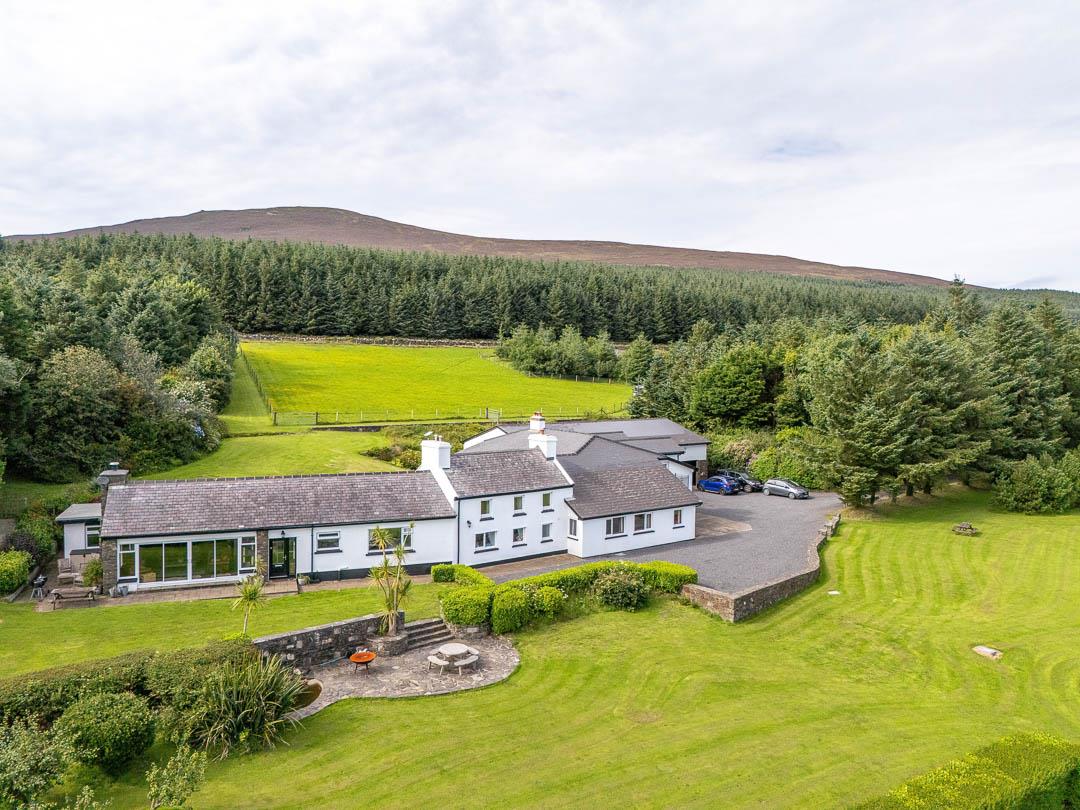 Glen Cam, Corlea Road Ballasalla. - Photo 1 of 67