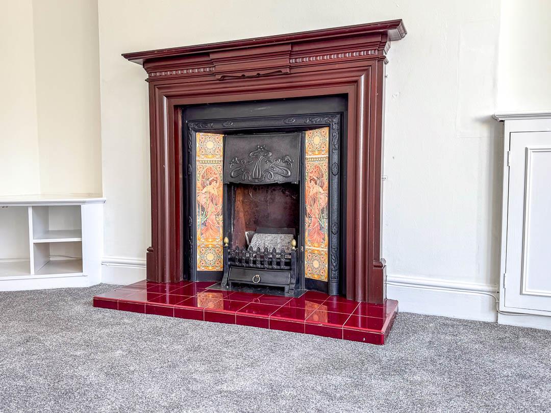 14 Albany Street Douglas. - Photo 3 of 25