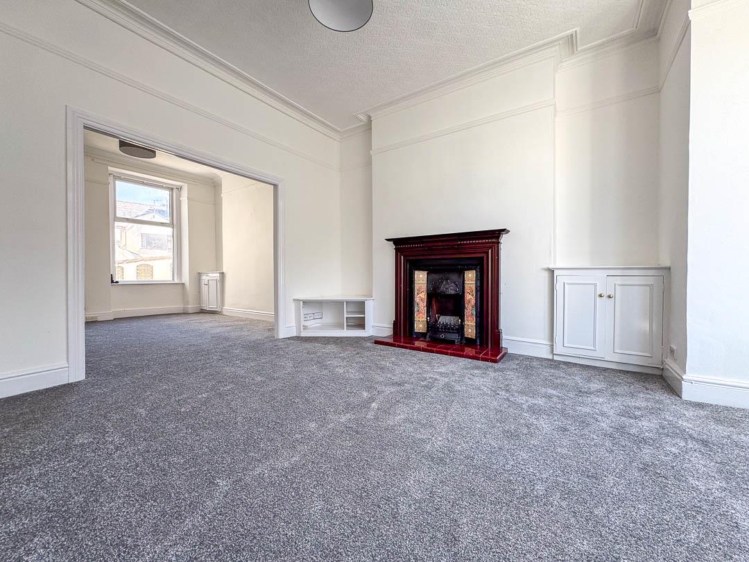 14 Albany Street Douglas. - Photo 5 of 25
