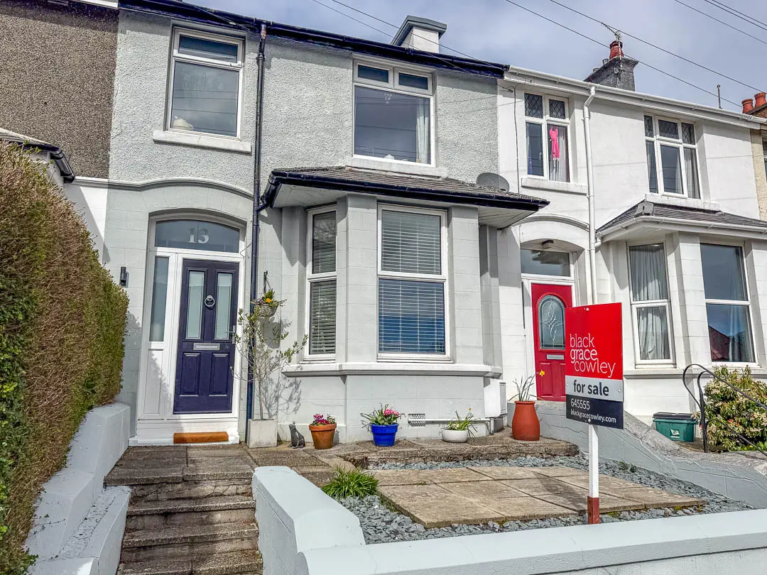 13 Auburn Road, Onchan. - Photo 1 of 29