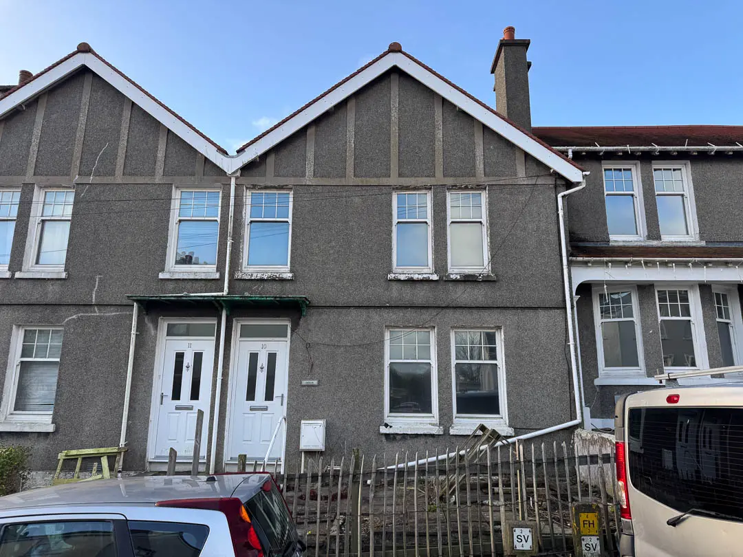 10 Falcon Cliff Terrace, Douglas.
