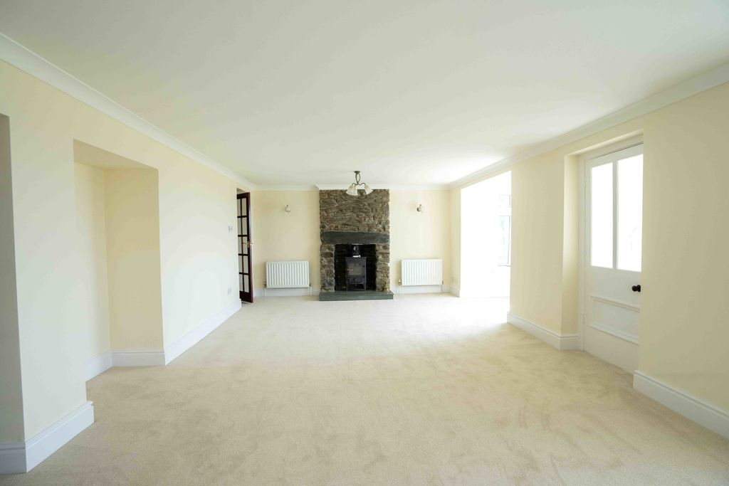 The Hill House, Cousins Hill, Surby, Port Erin IM9 6QR. - Photo 3 of 57
