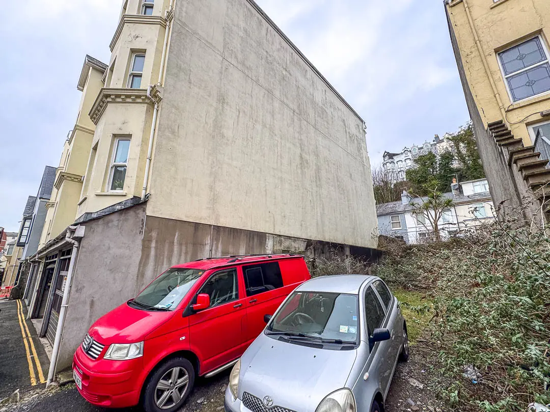 34 Castlemona Avenue, Douglas. - Photo 4 of 4