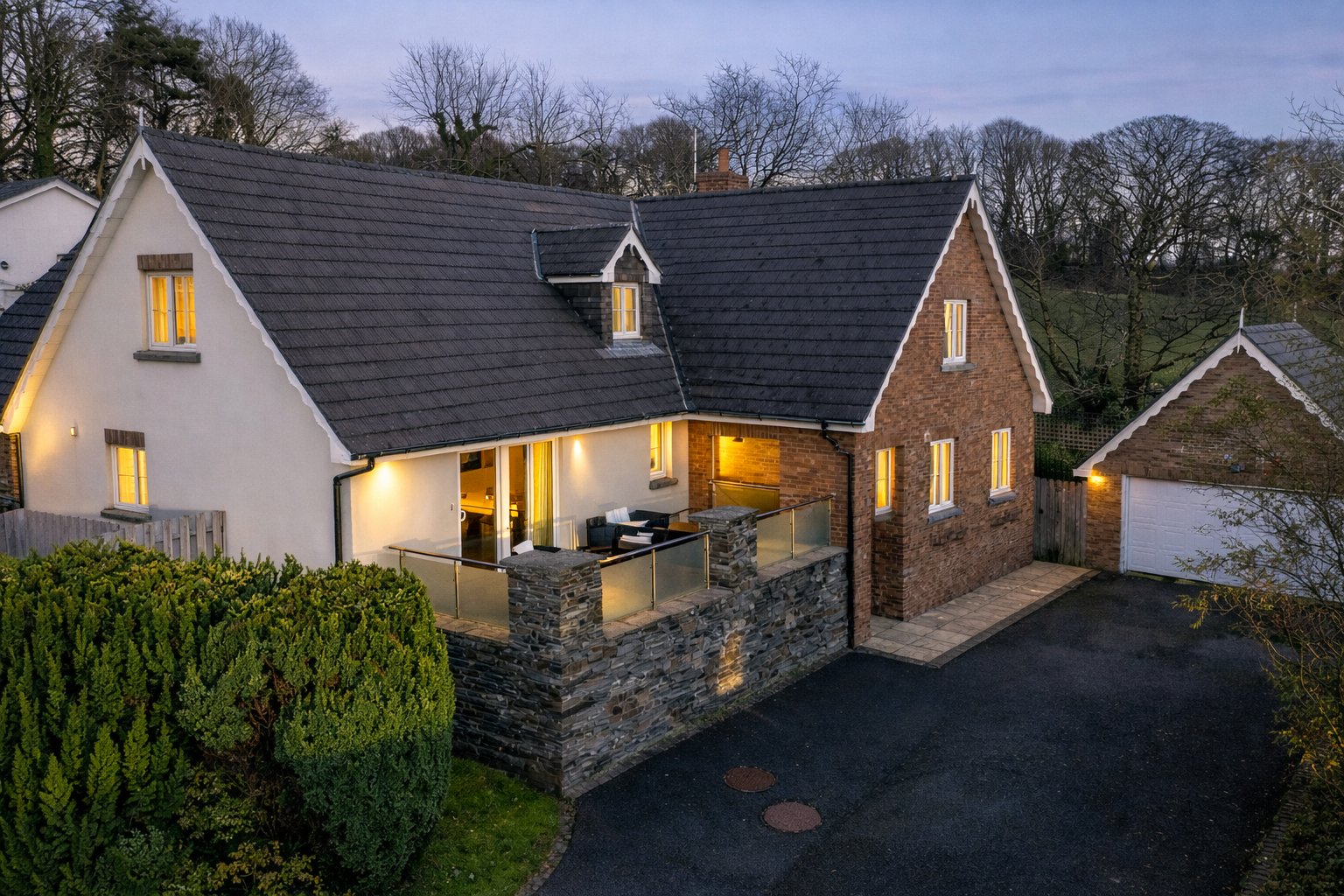 6 Kermode Road, Crosby. - Photo 1 of 39