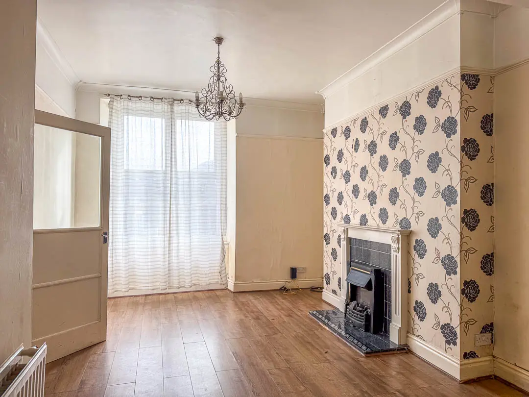 50 Princes Street, Douglas. - Photo 3 of 13