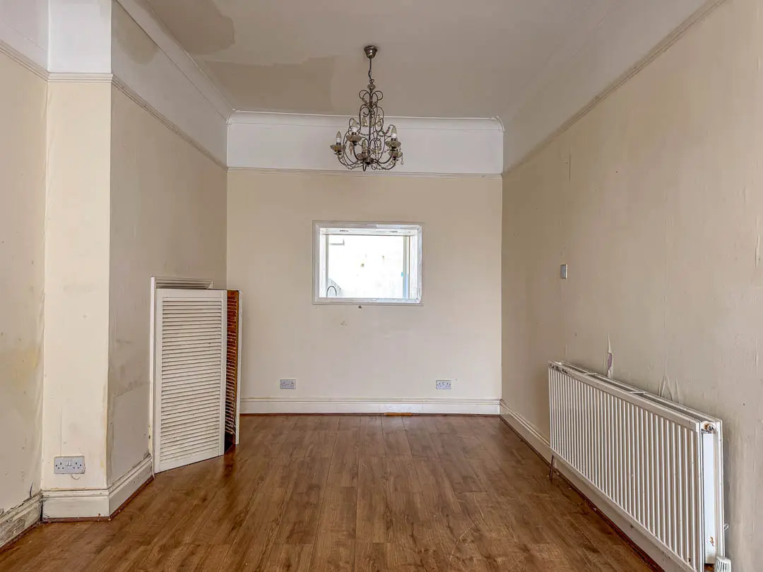 50 Princes Street, Douglas. - Photo 4 of 13