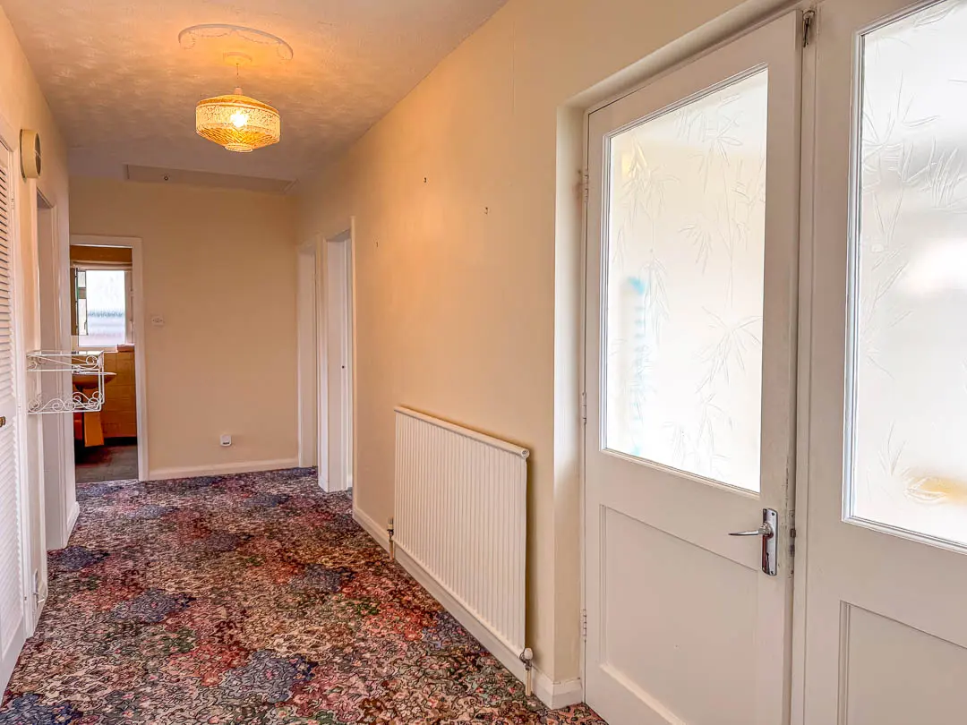 55 Highfield Crescent, Onchan. - Photo 2 of 19