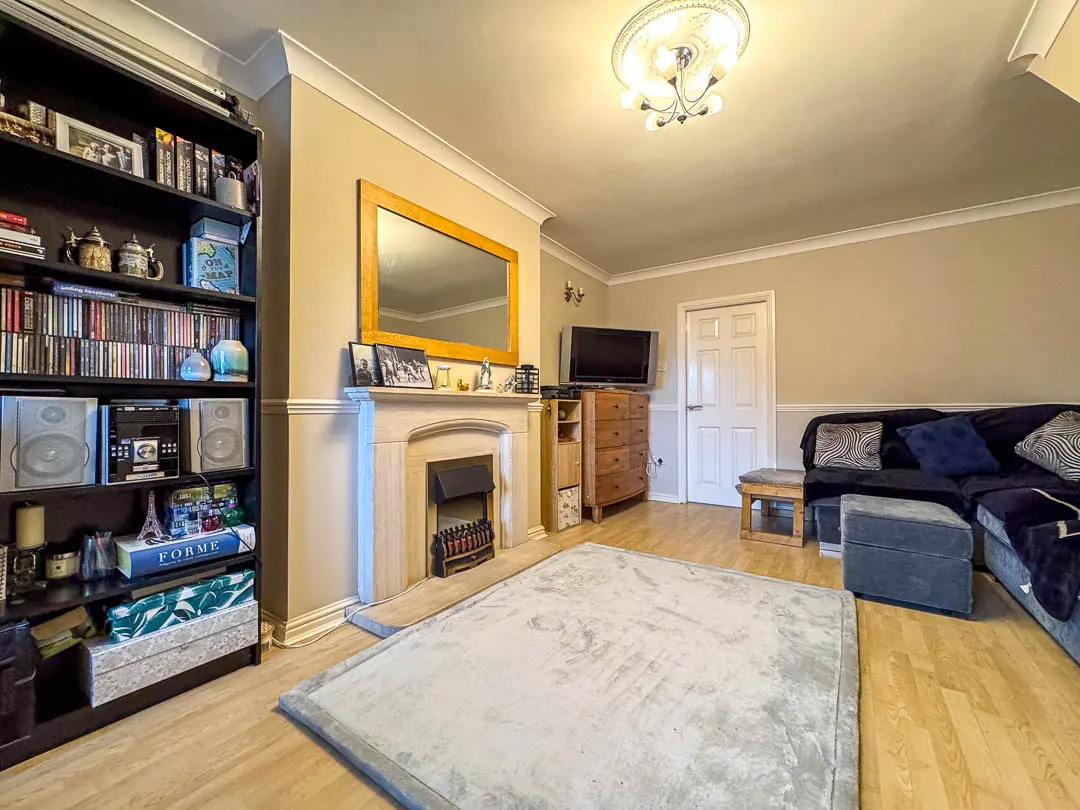22 Lakeside Road, Douglas. - Photo 3 of 20