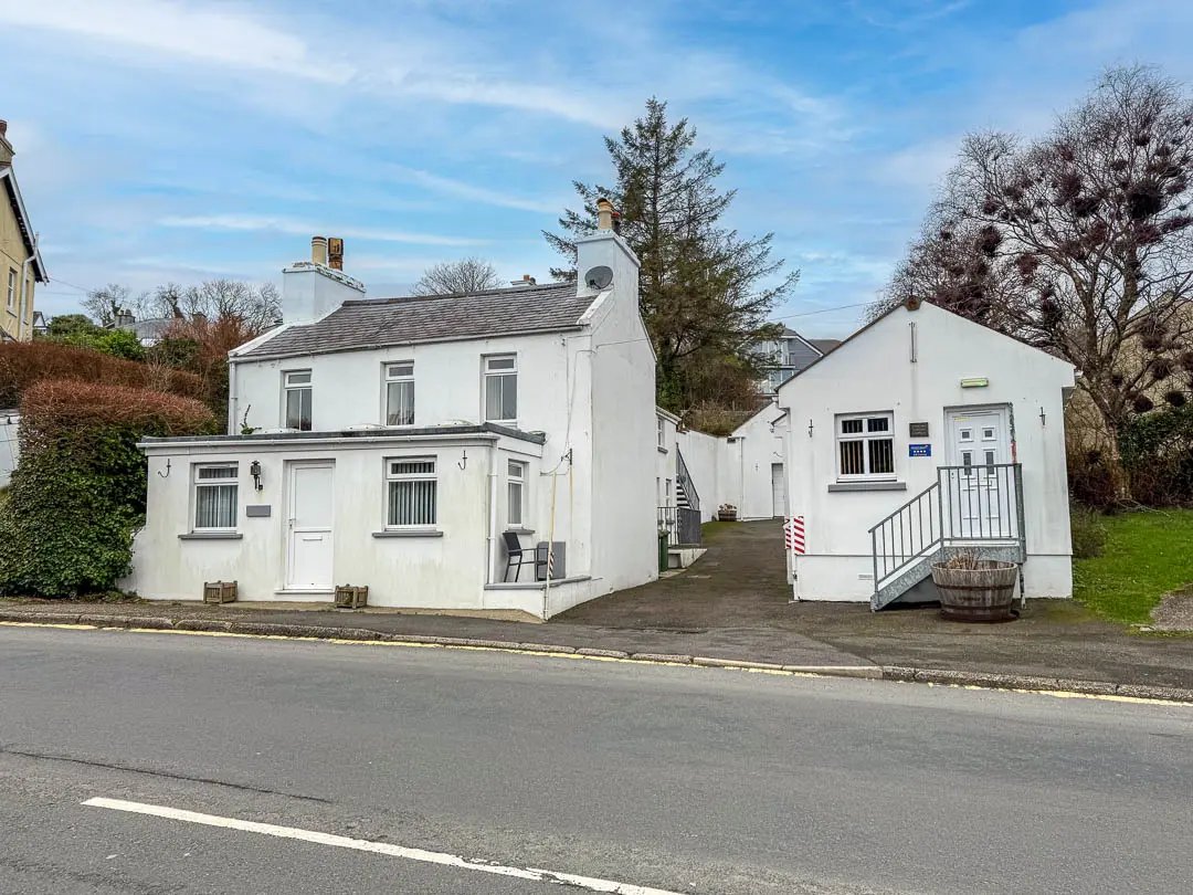 Pinfold Holiday Cottages, Laxey.