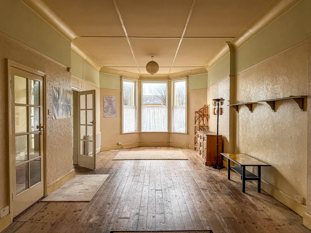 33 Hutchinson Square, Douglas. - Photo 3 of 17