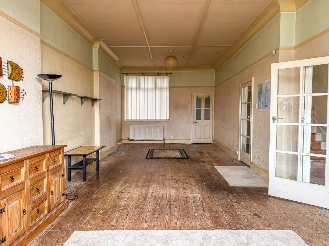 33 Hutchinson Square, Douglas. - Photo 4 of 17