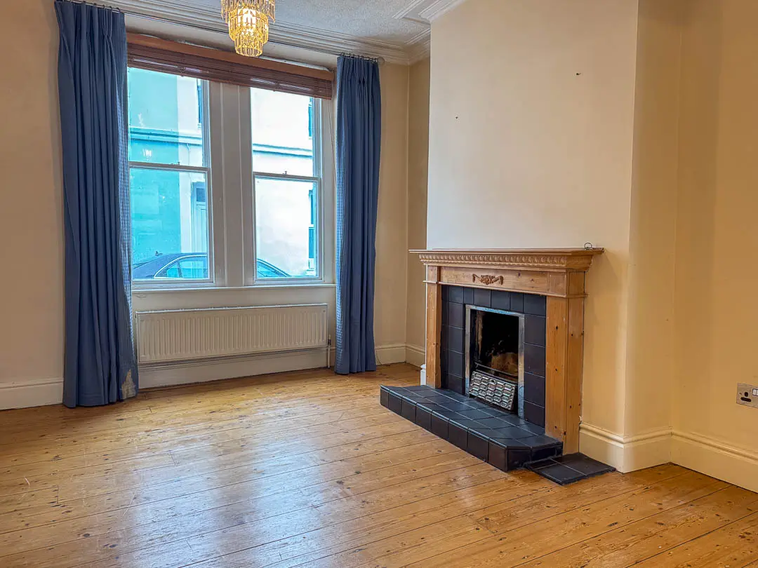 7 Hatfield Grove, Douglas. - Photo 4 of 11