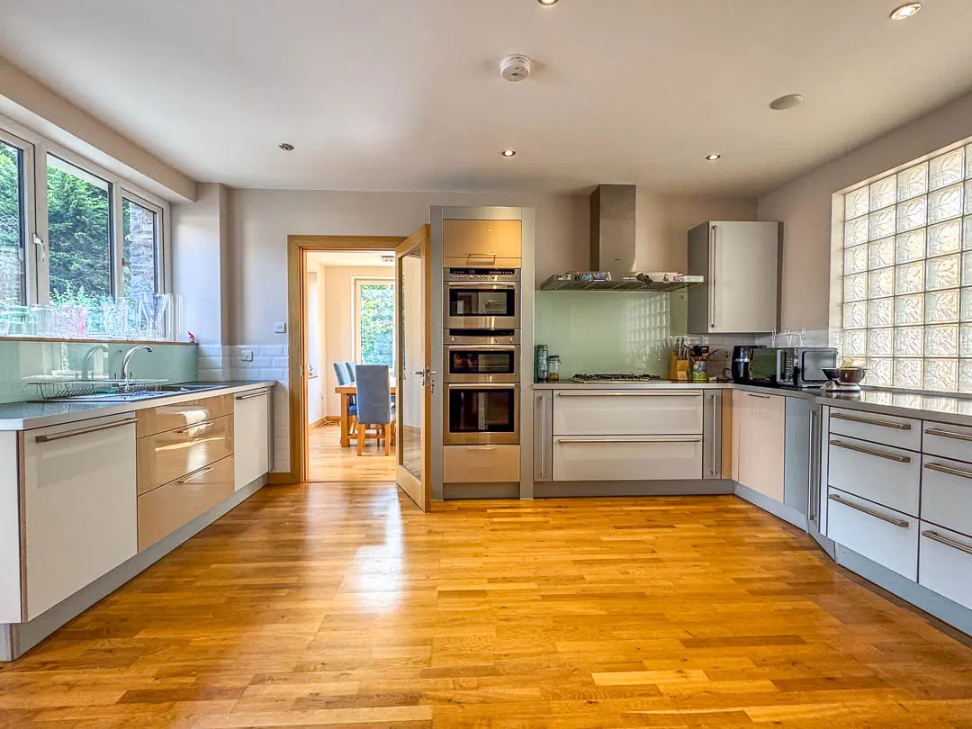 Kerin, Lower Pack Horse Lane, Baldrine. - Photo 4 of 60