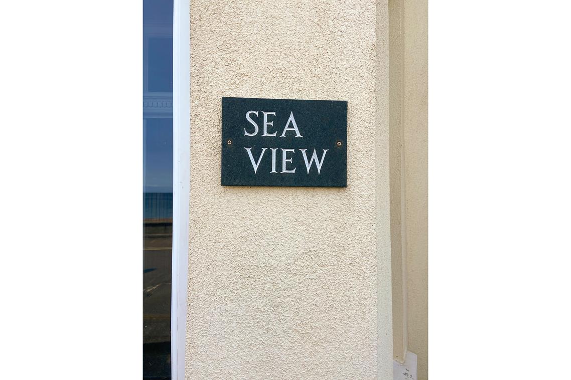 Sea View House, Queens Promenade Ramsey. - Photo 2 of 25