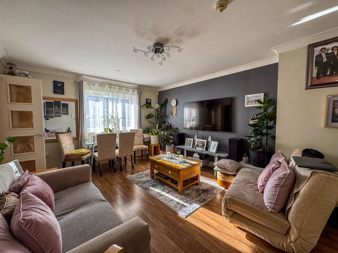 13 St Ninians Court, Douglas. - Photo 3 of 12