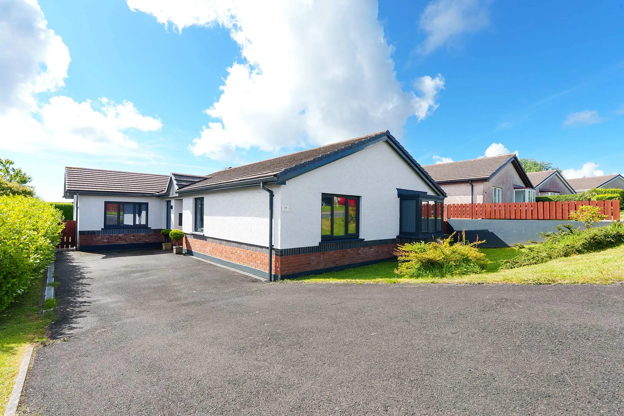 59 Maple Avenue, Onchan. - Photo 1 of 26